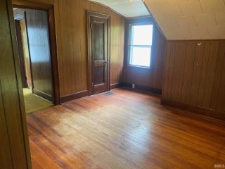 Foreclosed Home - 315 W JEFFERSON ST, 47528