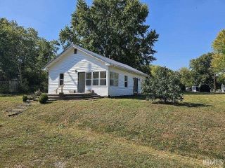 Foreclosed Home - 108 N 2ND ST, 47528