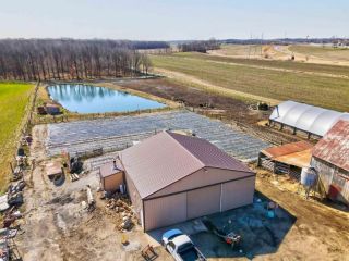 Foreclosed Home - 8641 E COUNTY ROAD 1720 N, 47532