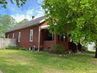 Foreclosed Home - 1338 JACKSON ST, 47546