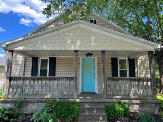Foreclosed Home - 1542 20TH ST, 47586