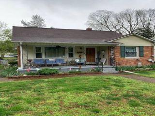 Foreclosed Home - 117 14TH ST, 47586