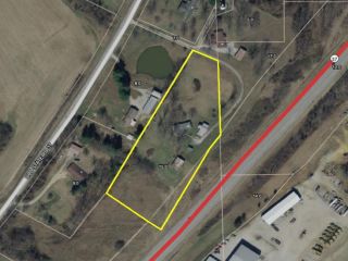 Foreclosed Home - 11232 OLD STATE ROAD 37, 47586