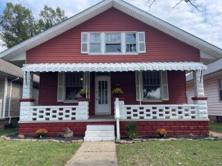 Foreclosed Home - 1026 12TH ST, 47586