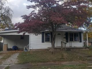 Foreclosed Home - 1611 PARKINSON ST, 47591
