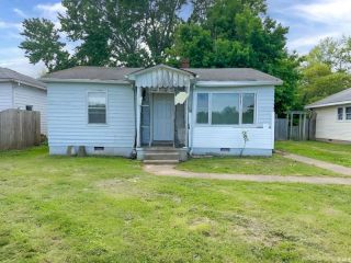 Foreclosed Home - 1317 S 3RD ST, 47601