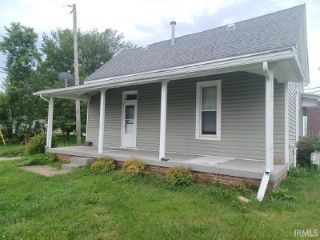Foreclosed Home - 307 W LAKE ST, 47601