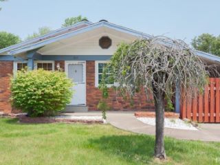 Foreclosed Home - 722 HEMENWAY PL, 47601