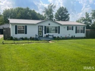 Foreclosed Home - 301 S IOWA ST, 47610