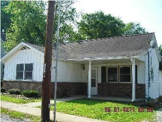 Foreclosed Home - 21 E MARKET ST, 47611