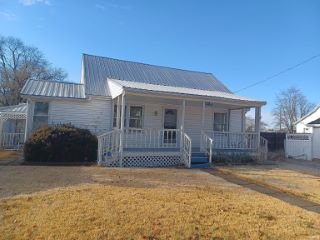 Foreclosed Home - 40 W WALNUT ST, 47613