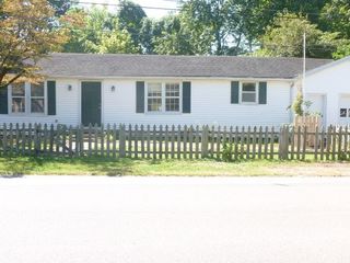 Foreclosed Home - 203 4TH ST, 47630