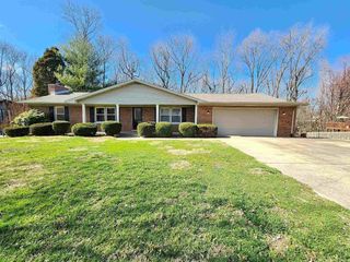 Foreclosed Home - 6766 HOLLY DR, 47630