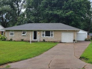 Foreclosed Home - 5655 GARDEN VALLEY RD, 47630