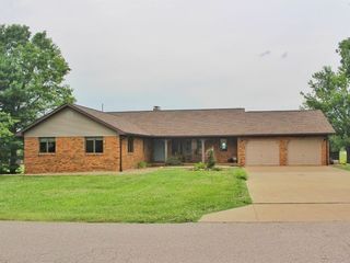 Foreclosed Home - 6820 WADE PARK DR, 47638
