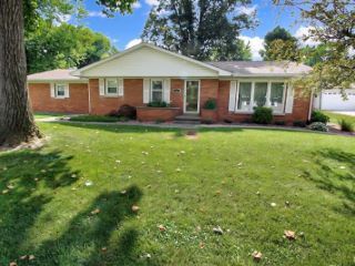 Foreclosed Home - 1009 S LINCOLN ST, 47648