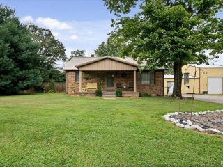 Foreclosed Home - 3361 S STATE ROAD 57, 47660
