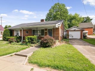 Foreclosed Home - 104 W WALNUT ST, 47665