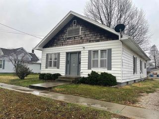 Foreclosed Home - 407 E BRUMMITT ST, 47665