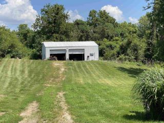 Foreclosed Home - 9604 W STATE ROAD 165, 47665