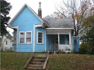 Foreclosed Home - 720 W EMERSON ST, 47670