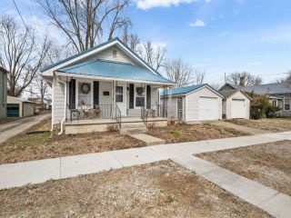 Foreclosed Home - 212 W GLENDALE ST, 47670