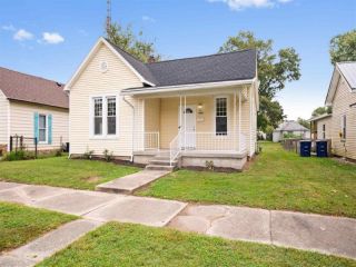 Foreclosed Home - 1008 S RACE ST, 47670