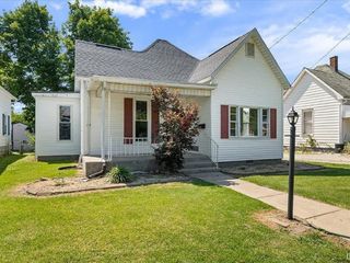 Foreclosed Home - 517 N HART ST, 47670