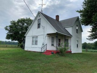 Foreclosed Home - 5251 W STATE ROAD 64, 47670