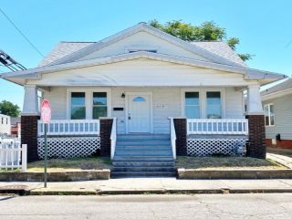 Foreclosed Home - 919 OAKLEY ST, 47710