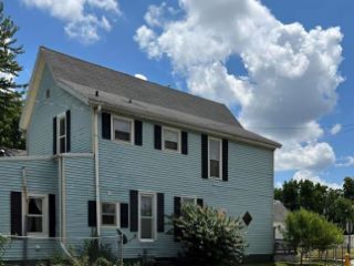 Foreclosed Home - 41 W MARYLAND ST, 47710