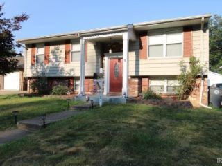 Foreclosed Home - 6121 ASHBROOKE RD, 47710