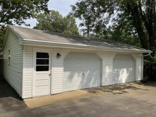 Foreclosed Home - List 100464192