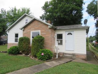 Foreclosed Home - 2520 N SHERMAN ST, 47711