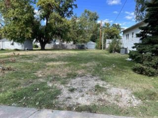 Foreclosed Home - 1812 E DIVISION ST, 47711