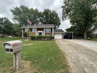 Foreclosed Home - 2805 LONGACRE DR, 47711