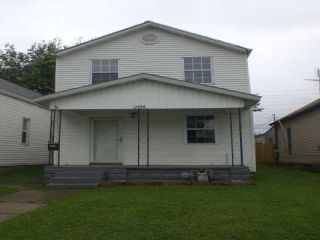 Foreclosed Home - 2126 W DELAWARE ST, 47712