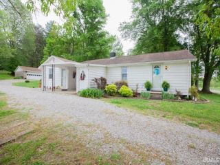 Foreclosed Home - 4720 W FRANKLIN RD, 47712