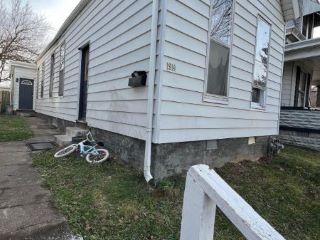 Foreclosed Home - 1914 W MICHIGAN ST, 47712
