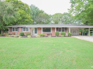 Foreclosed Home - 1201 MCDOWELL RD, 47712