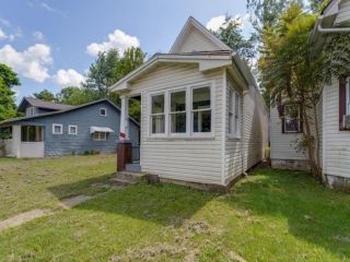 Foreclosed Home - 703 JACKSON AVE, 47713