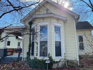 Foreclosed Home - 105 JEFFERSON AVE, 47713