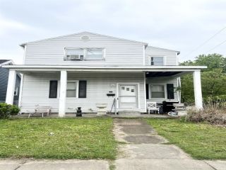 Foreclosed Home - 801 ADAMS AVE, 47713