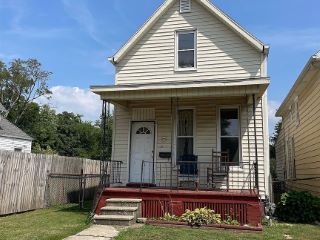 Foreclosed Home - 1664 S GOVERNOR ST, 47713