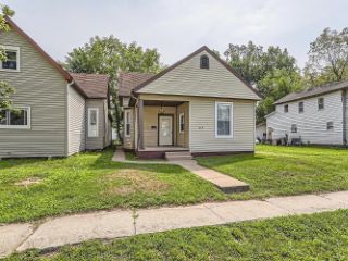 Foreclosed Home - 1206 S GRAND AVE, 47713