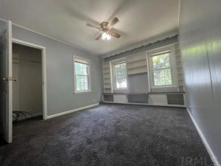 Foreclosed Home - 1019 TAYLOR AVE, 47714