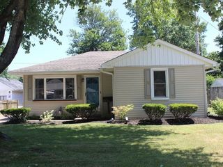 Foreclosed Home - 1404 S BOEKE RD, 47714