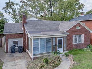 Foreclosed Home - 407 S LINCOLN PARK DR, 47714