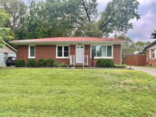 Foreclosed Home - 2001 BROADMOOR AVE, 47714