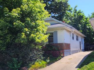 Foreclosed Home - 1218 HENNING AVE, 47714